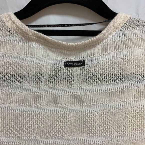NWT White Cream Volcom "Go Go Wrap" Cardigan *FLAW* Small - Picture 9 of 13